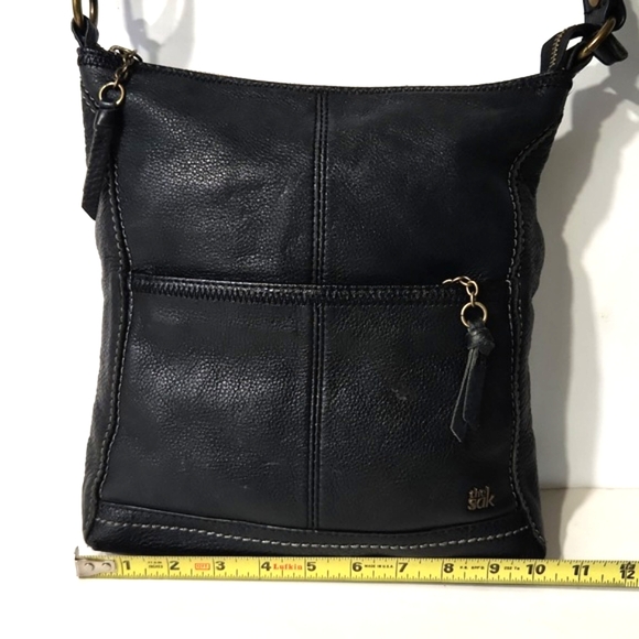 The Sak Iris Black Premium Artisanal Leather Crossbody Bag Purse - Picture 8 of 13